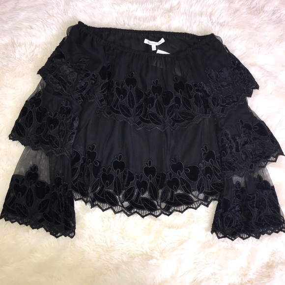 ENDLESS ROSE Off the Shoulder Top - Picture 3 of 6